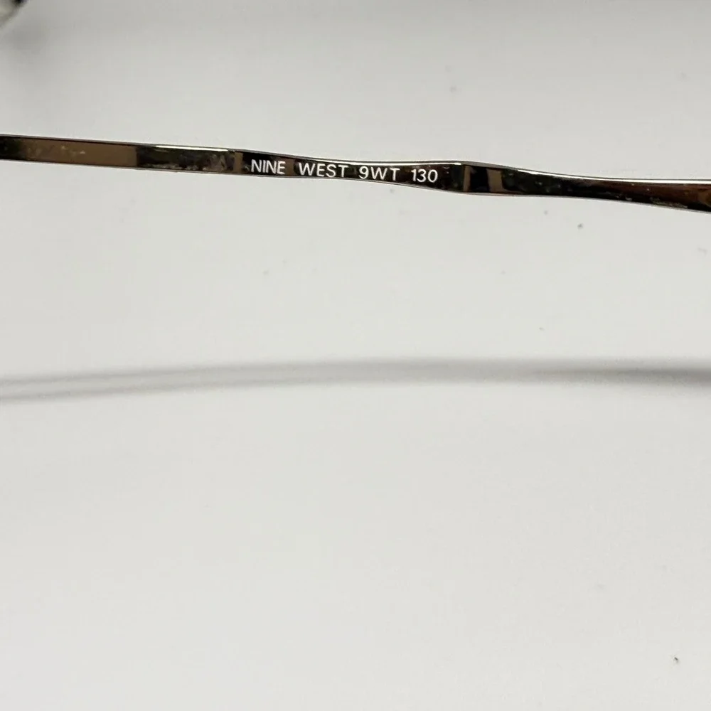 Nine West 93 9WT 130 Gold Oval Metal Eyeglass Frames Vintage Style